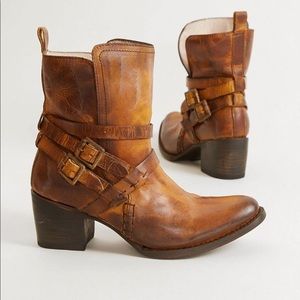 Freebird by Steven Saint leather boot